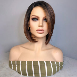 Short Straight Synthetic Lace Front Wig